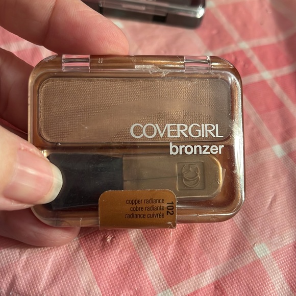 🎈SALE🎈🎀#10.MAKEUP BUNDLE🎀 - Picture 8 of 10